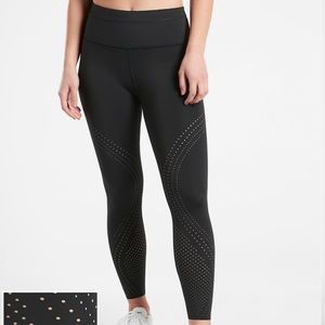 Athleta Accelerate Lasercut 7/8 Tight NWT!